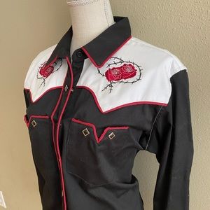 Women’s Western Cut Shirt XL